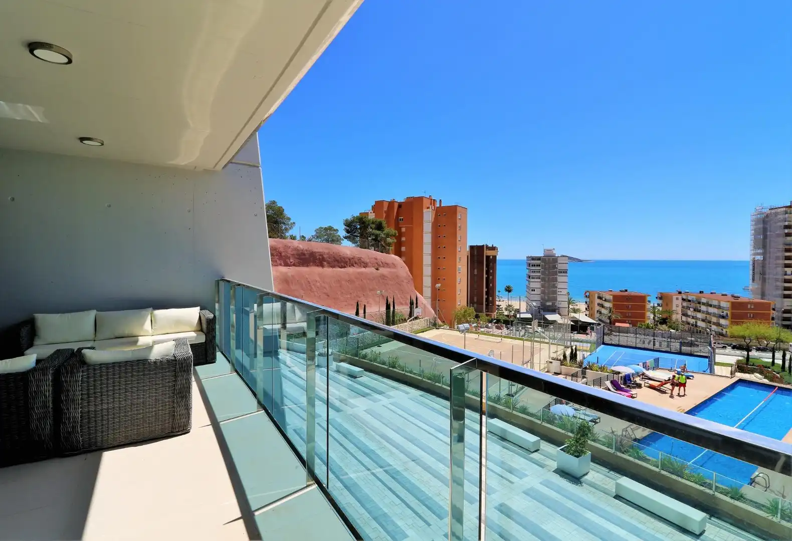 Apartamento con piscina en venta en Playa de Poniente, imagen 4