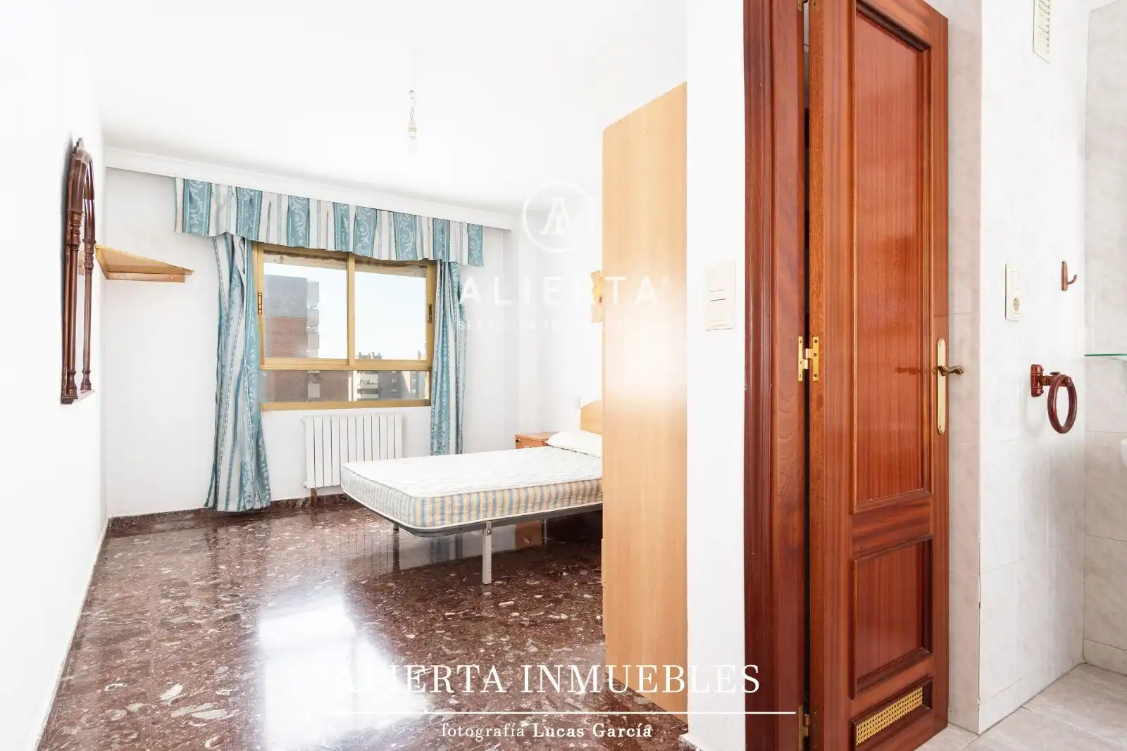 Bedroom of Flat for sale in Zaragoza  with Heating and Storage room