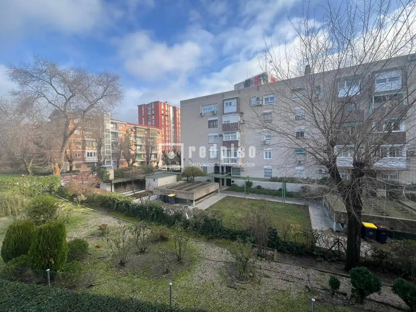 Vista exterior de Piso en venta en Madrid con Aire acondicionado, Calefacción y Parquet