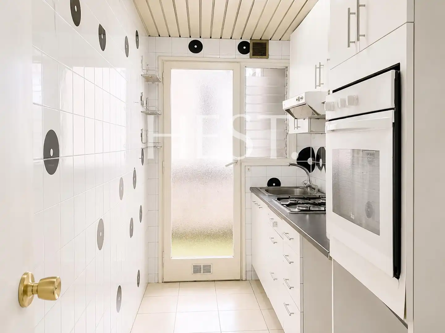 Cocina de Piso en venta en Barcelona con Calefacción, Terraza y Balcón