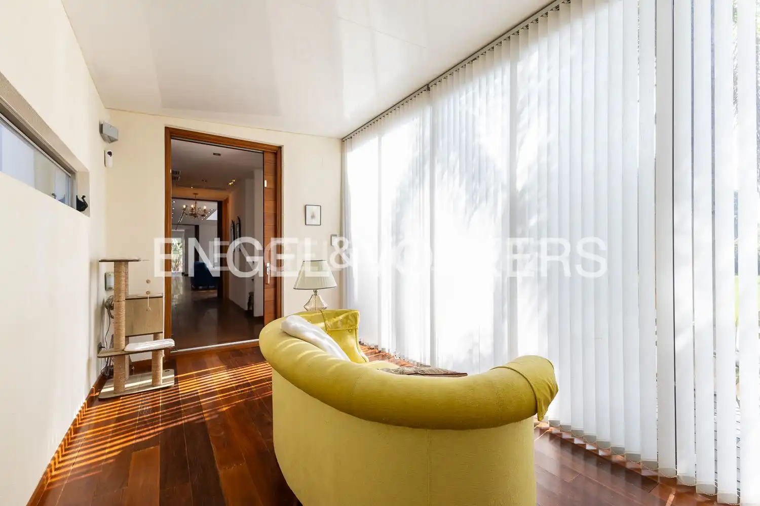 Sala d'estar de Casa o xalet en venda en Olocau amb Aire condicionat, Calefacció i Jardí privat