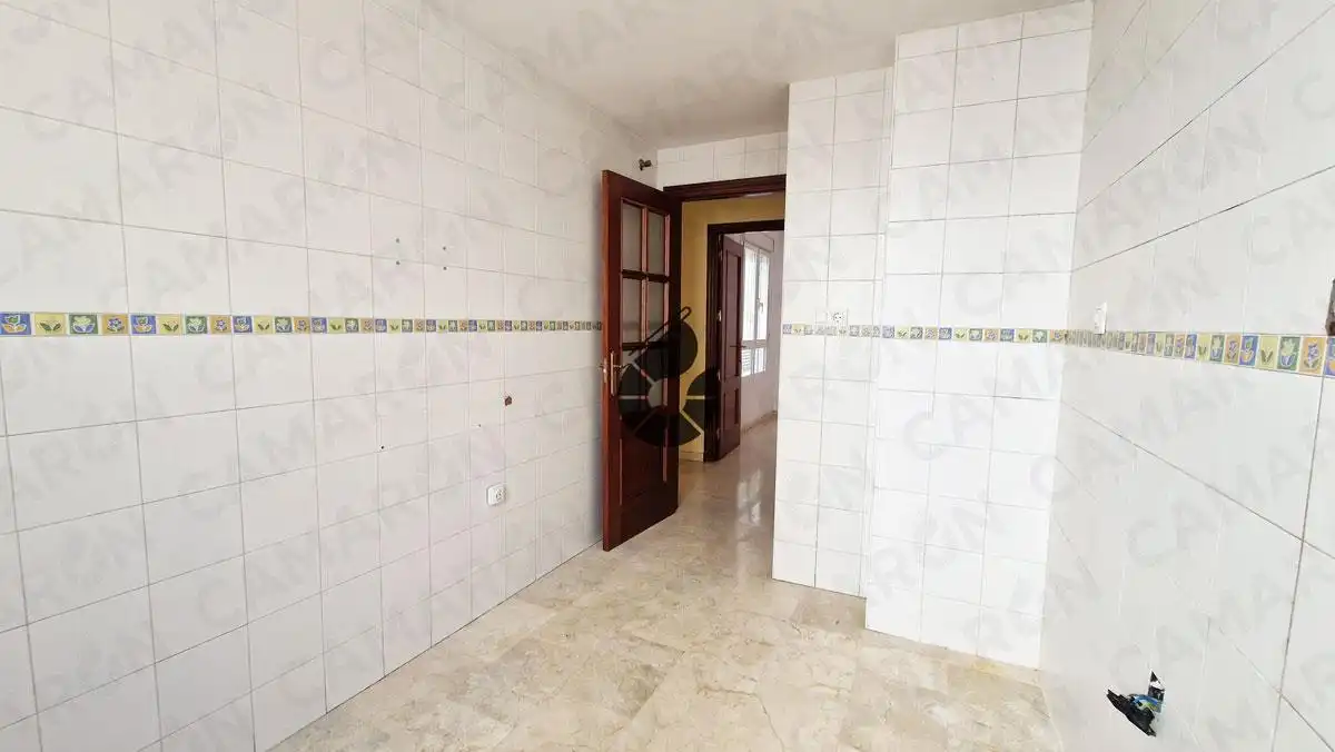 Appartamento con ascensore in vendita a Avenida Primero de Mayo, imagen 5