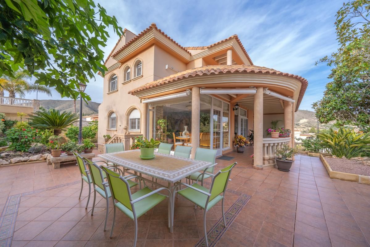 Terrace of Single-family semi-detached for sale in El Campello  with Air Conditioner, Private garden and Terrace