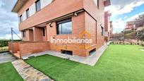 Exterior view of Single-family semi-detached for sale in Cirueña  with Heating, Private garden and Terrace