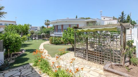 Foto 2 de Casa o chalet en venta en Dels Llorers, Santa Maria, Vilanova i la Geltrú