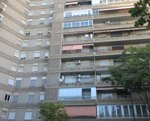 Vista exterior de Pis en venda en  Zaragoza Capital amb Terrassa