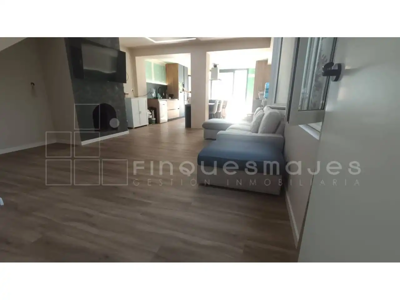 Living room of Houses for sale in Viladecavalls  with Air Conditioner, Parquet flooring and Terrace