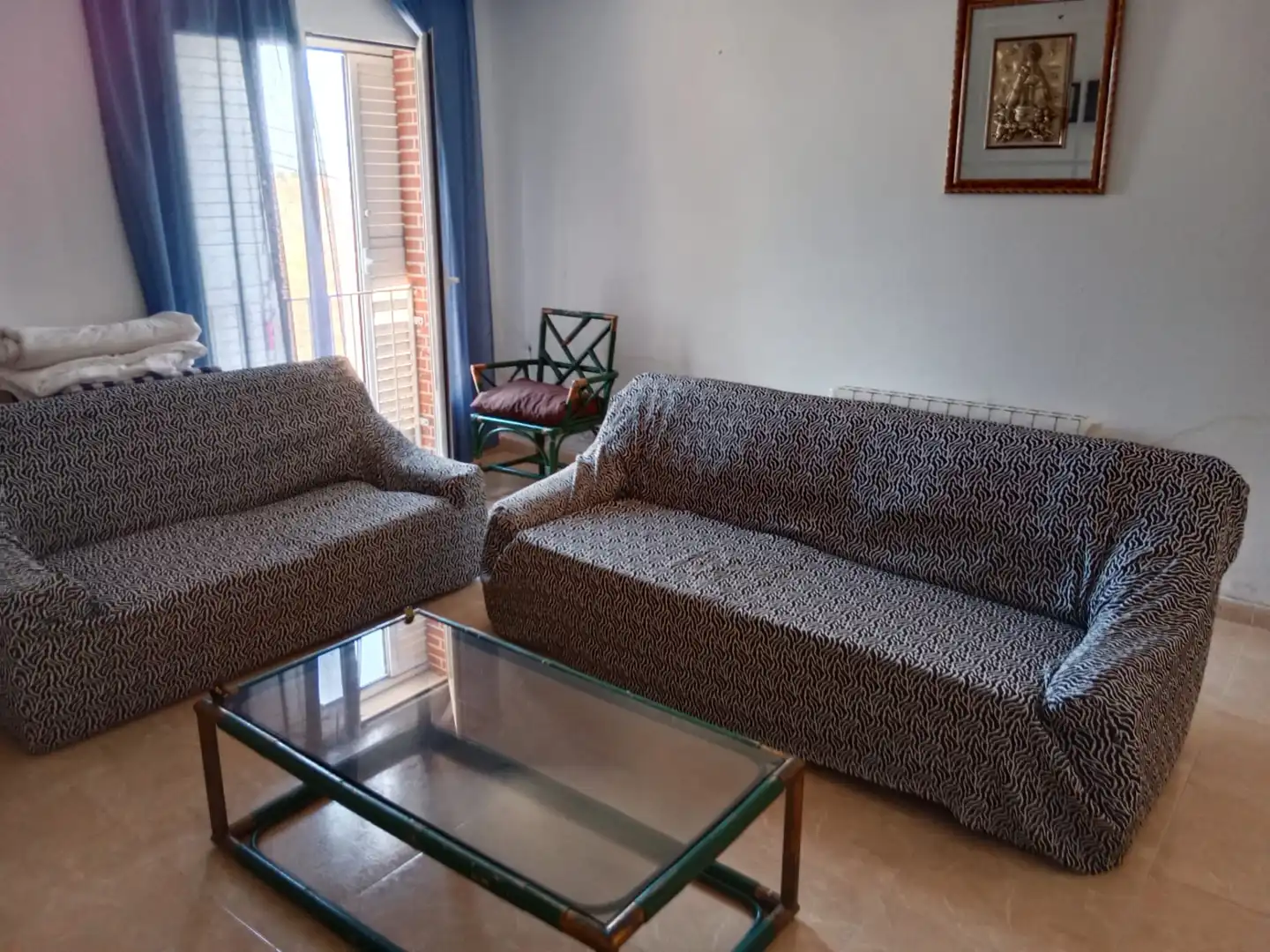 Sala de estar de Piso de alquiler en Villaseca de la Sagra con Calefacción, Terraza y Amueblado