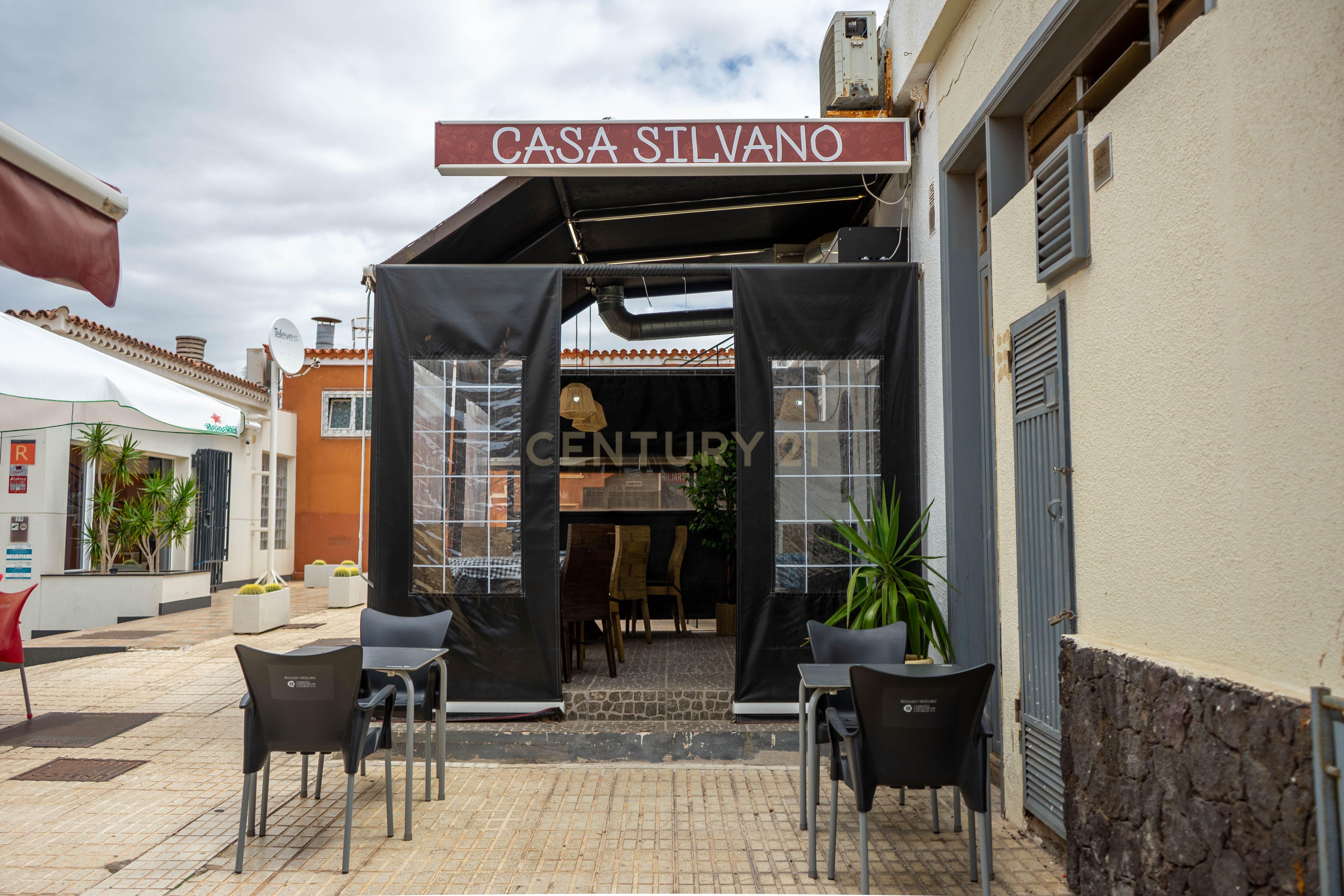 Premises for sale in Arona