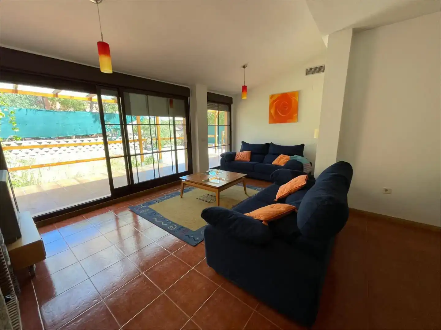 Sala d'estar de Casa o xalet en venda en Toledo amb Aire condicionat, Jardí privat i Parquet