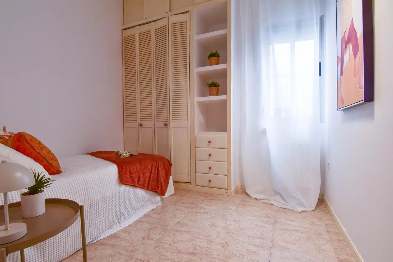Habitación de Piso en venta en Valencia con Aire acondicionado