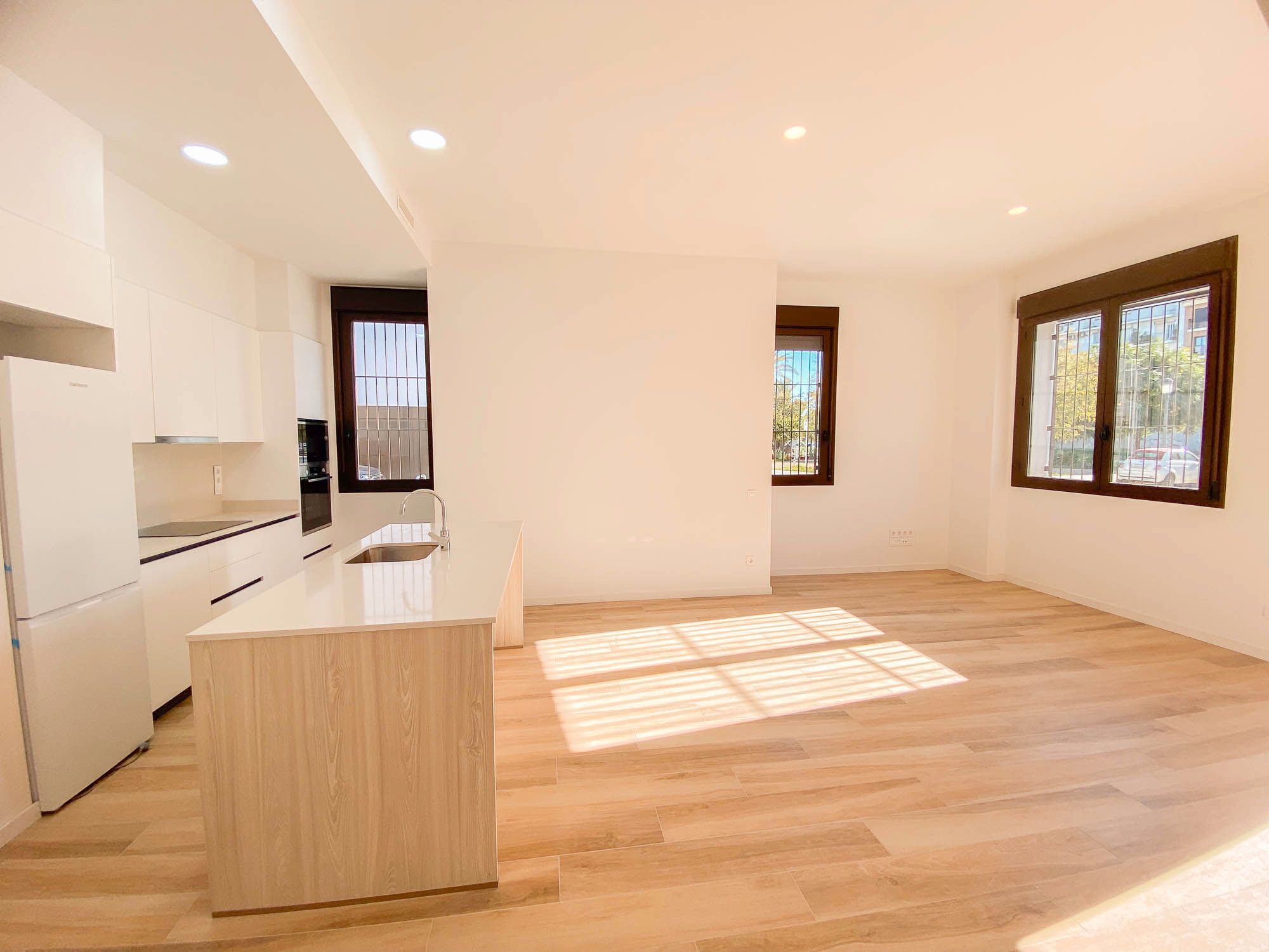 Single-family semi-detached to rent in Carrer de Julio Romero Mocholí, Fonteta de Sant Lluís