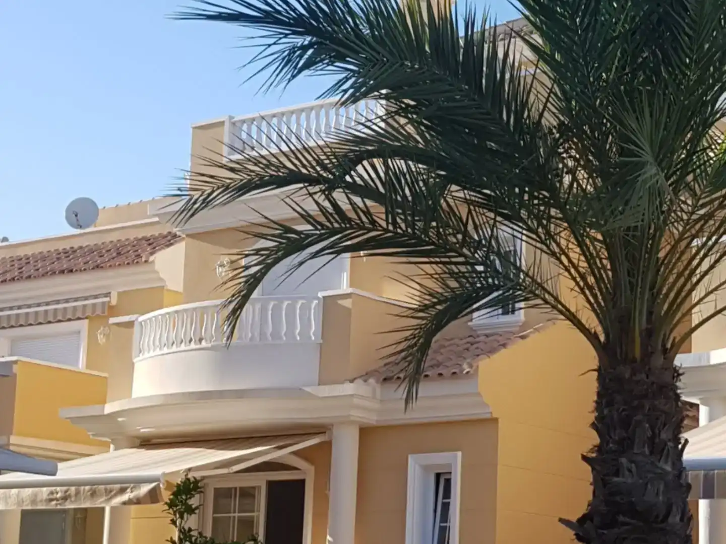 Exterior view of Houses for rent in San Fulgencio  with Air Conditioner, Swimming Pool and Balcony
