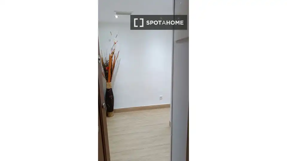 Habitación en Flores