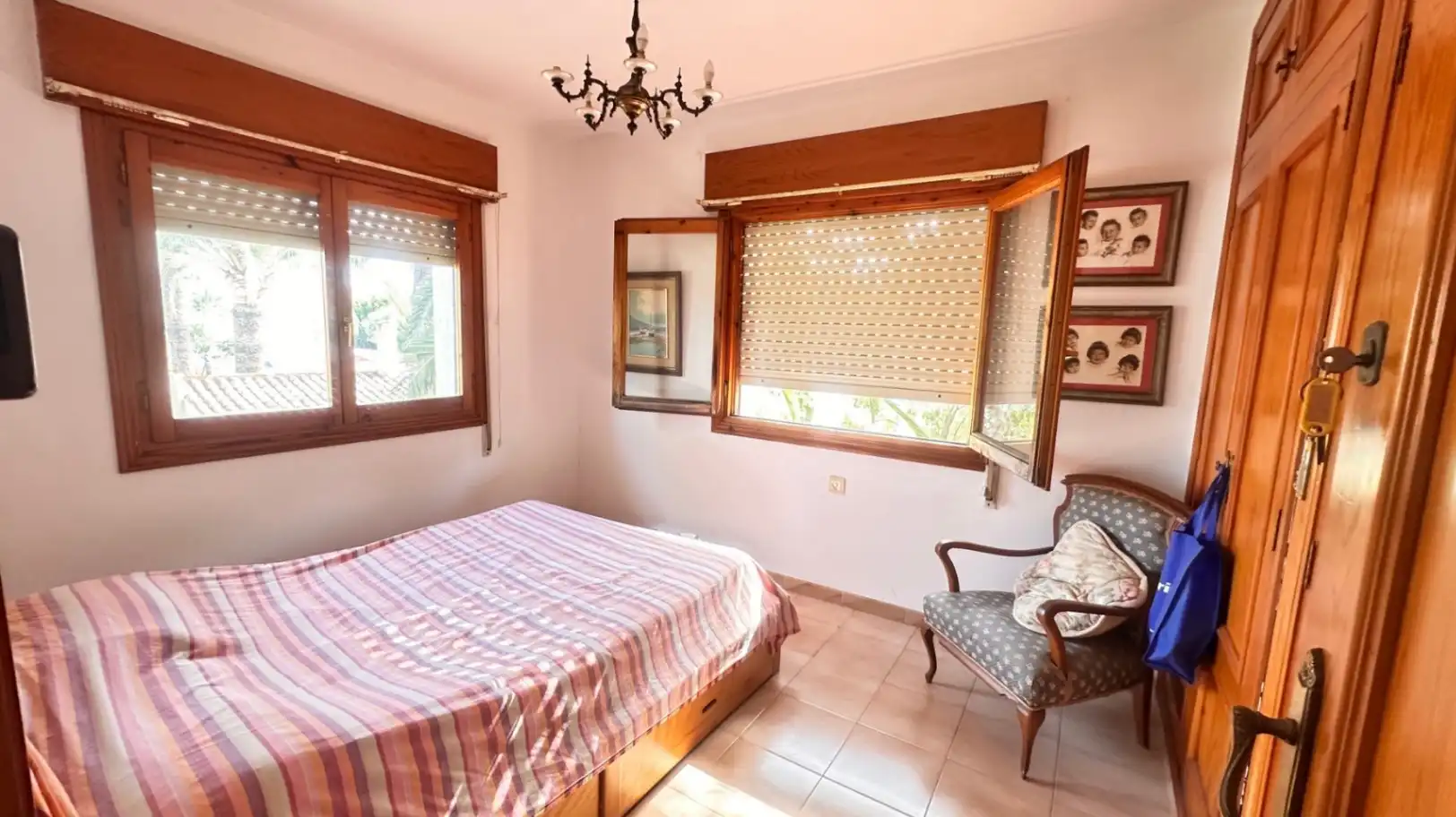 Detached house with garden for sale in Las Marinas / Les Marines, imagen 13