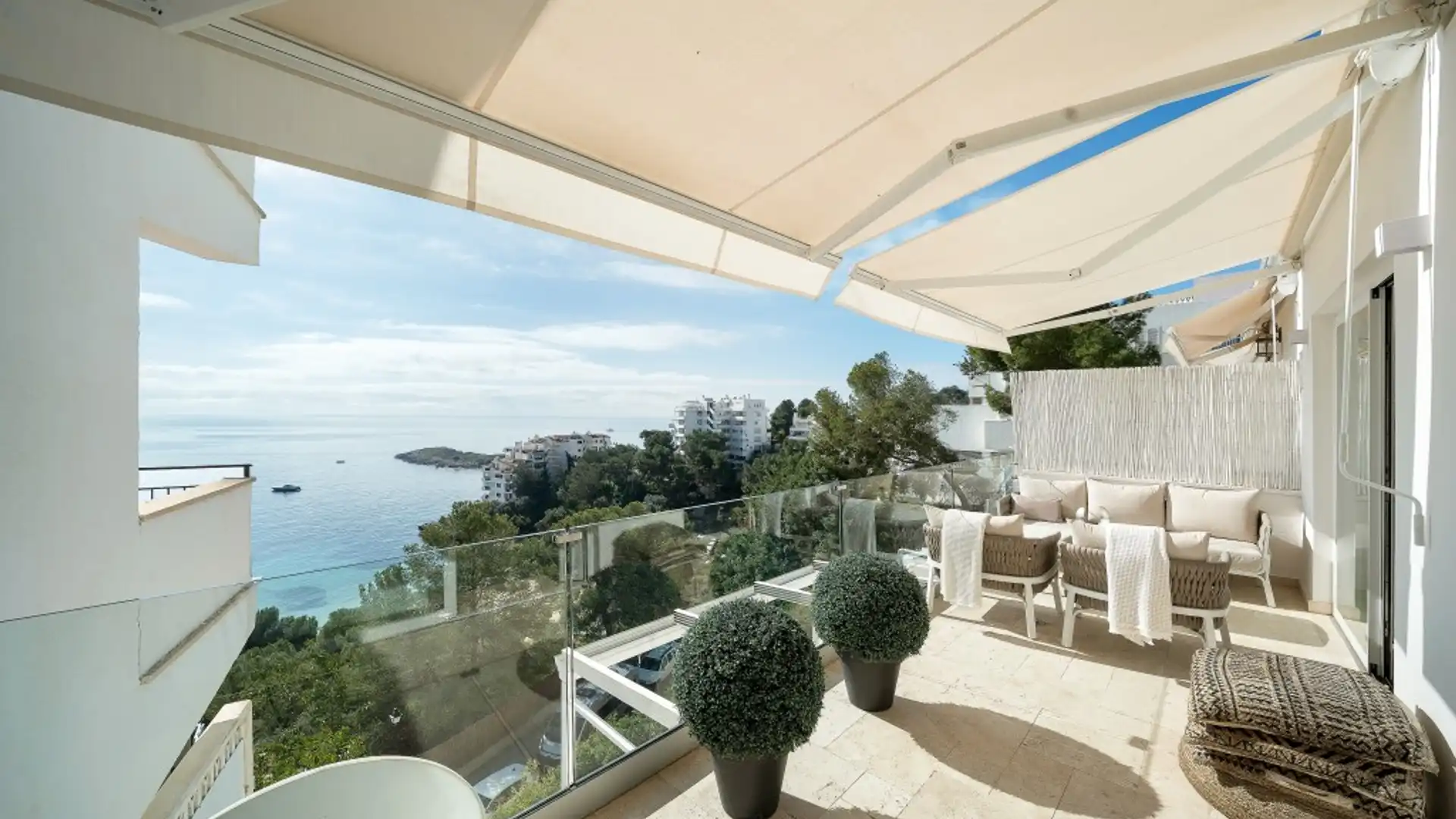 Terrace of Apartments for sale in Calvià  with Air Conditioner, Heating and Terrace