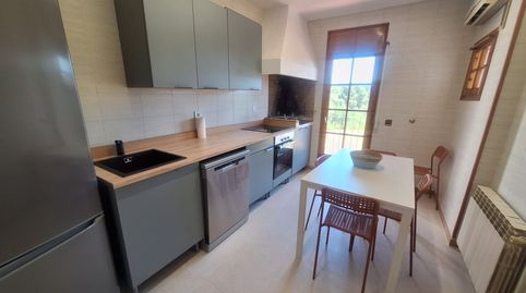 Foto 5 de Casa adosada en venta en Sant Esteve Sesrovires, Barcelona