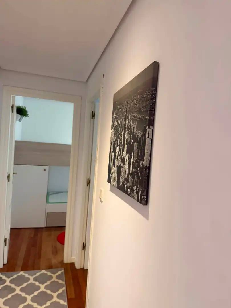 Wohnung zur Miete in Calle la Garoja, Cartes