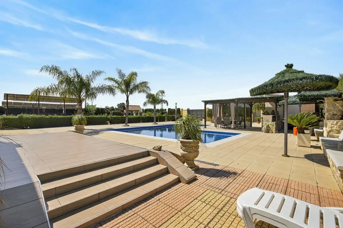 Maison avec terrasse à vendre à Carretera Lora del Rio, imagen 35