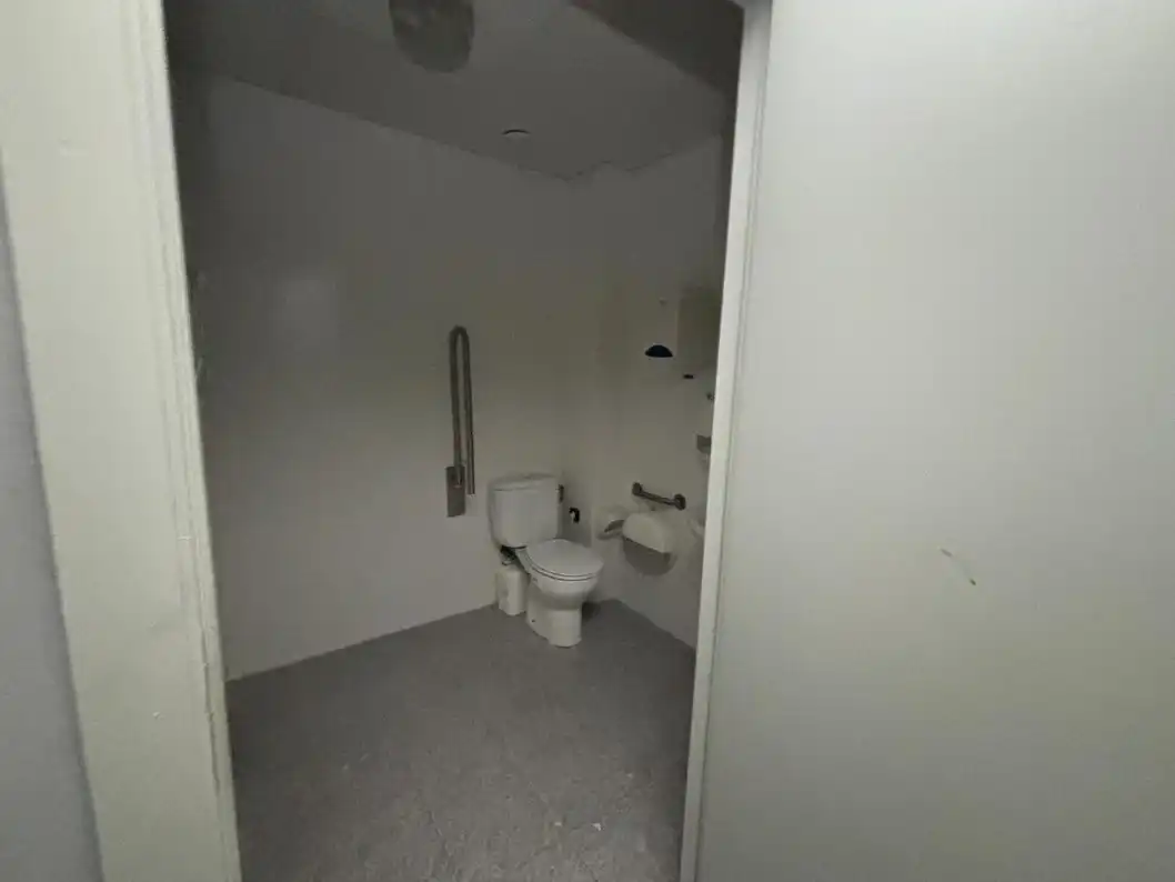 Bathroom of Commercial properties for sale in Barcelona