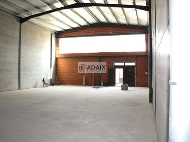 Local comercial de lloguer a Tomelloso