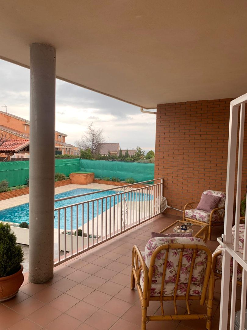 Swimming pool of House or chalet for sale in Seseña  with Air Conditioner, Heating and Private garden