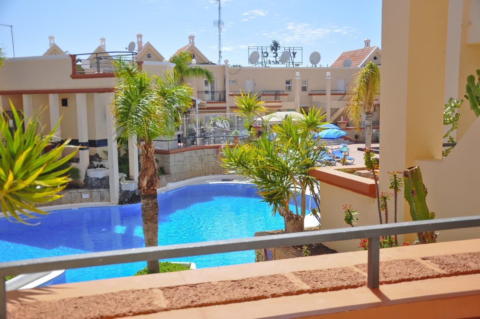 Piscina de Apartamento en venta en Adeje con Terraza y Piscina comunitaria