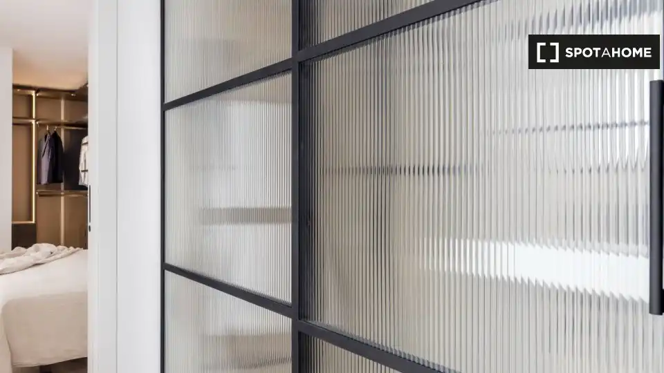 Flat with terrace to rent in Ciutat Vella, imagen 8