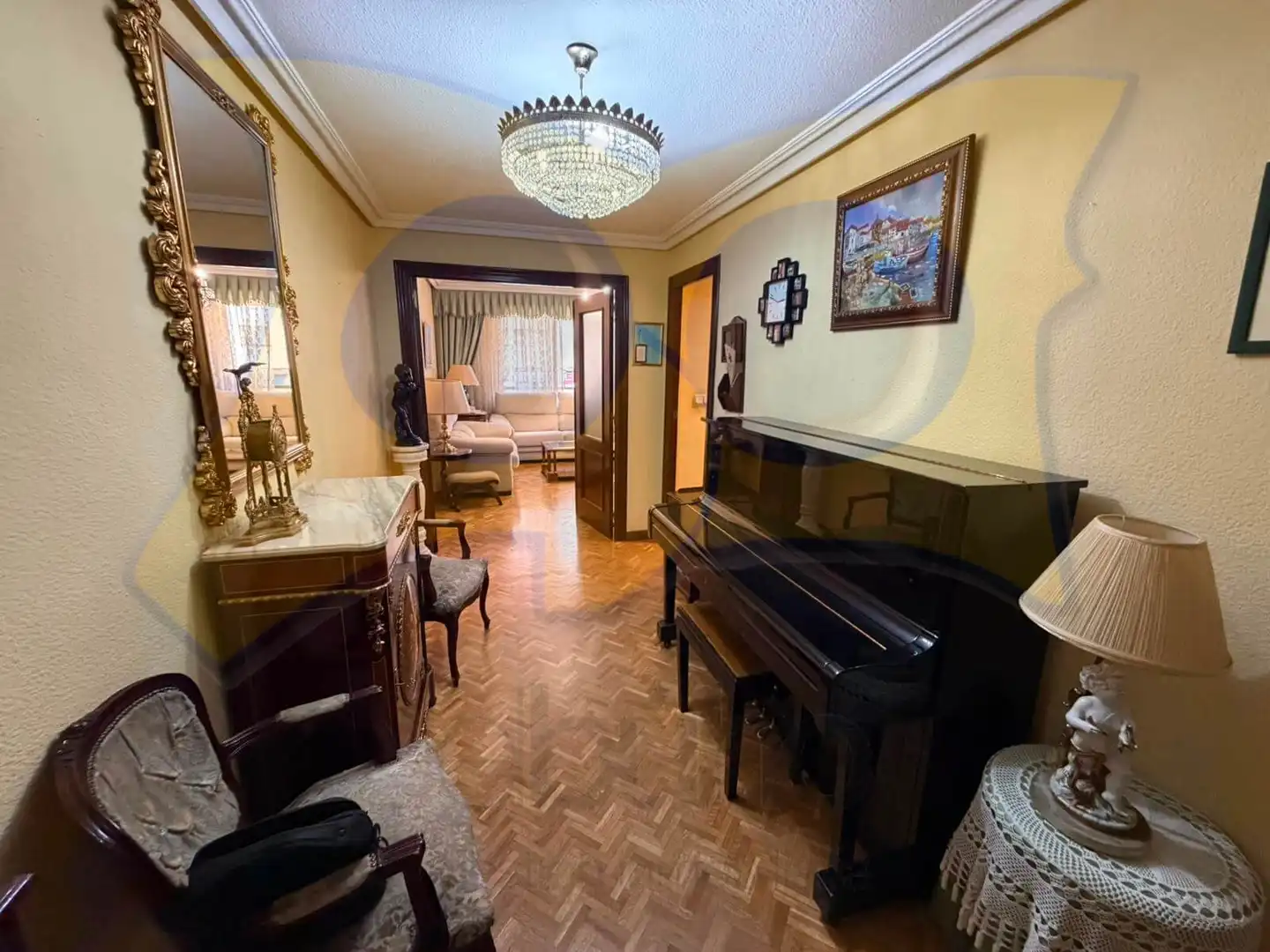Living room of Flat for sale in Salamanca  with Heating and Balcony