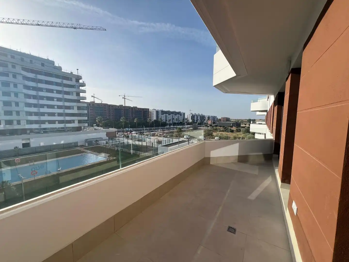 Terrace of Flat for rent in Dos Hermanas  with Air Conditioner, Heating and Private garden