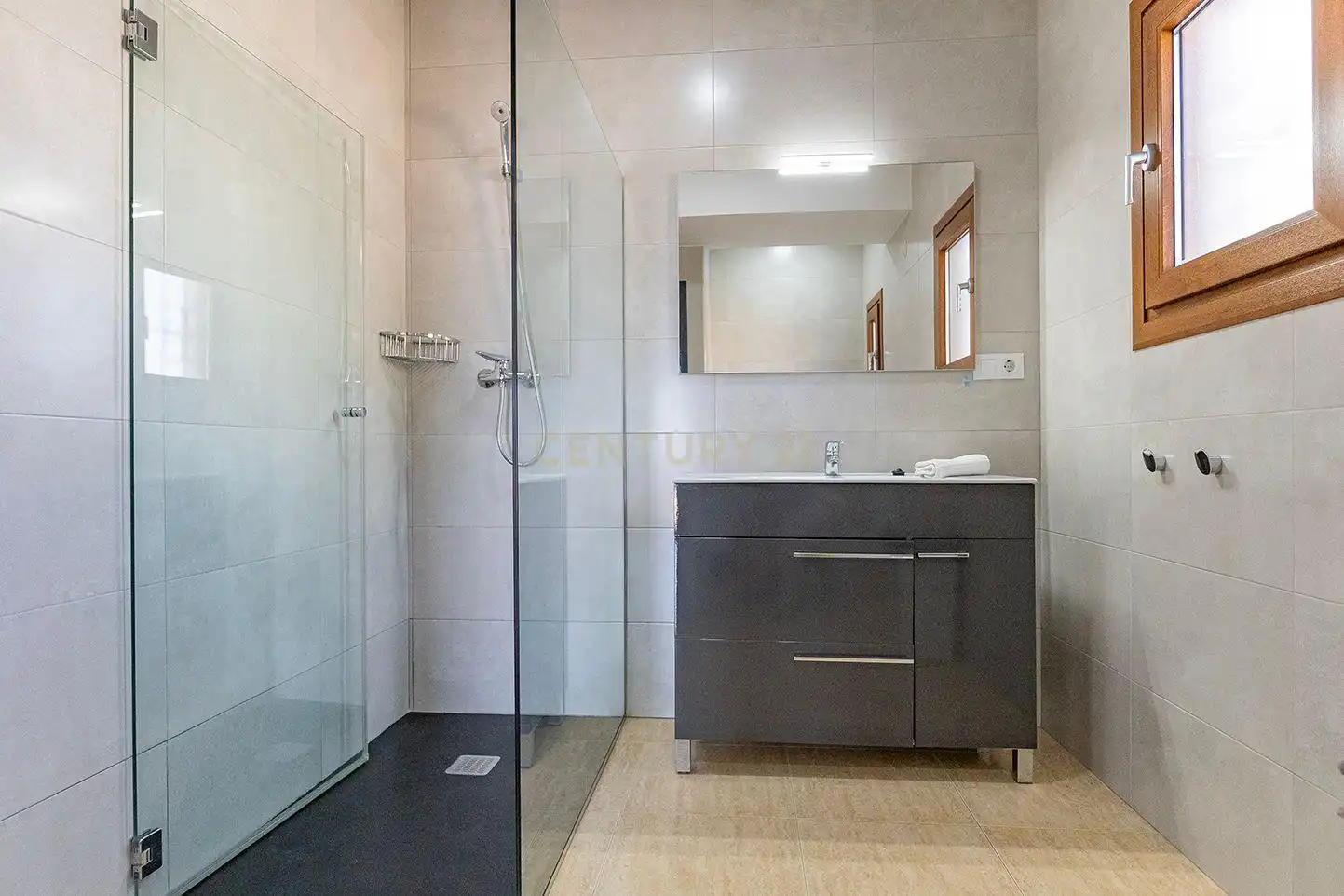 Bathroom of Houses for sale in Calpe / Calp  with Private garden, Storage room and Swimming Pool