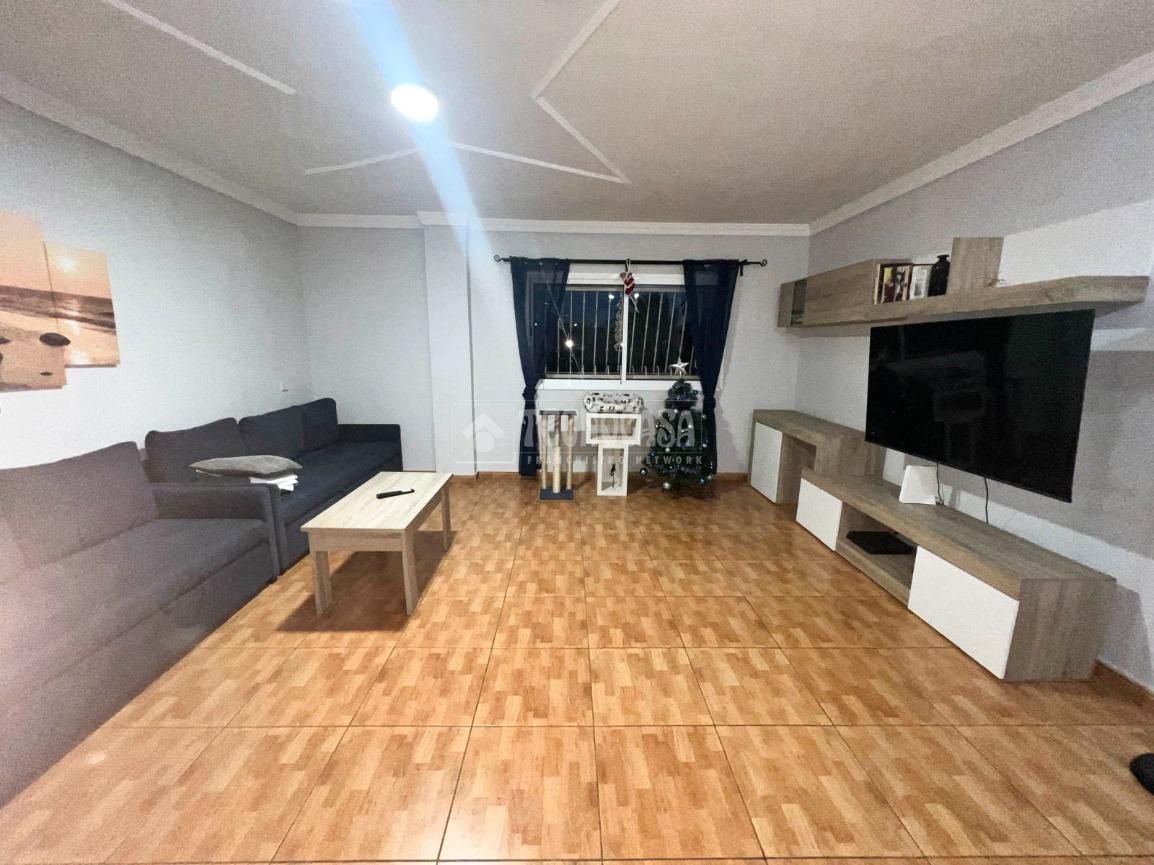 Living room of Flat for sale in Santa Lucía de Tirajana  with Heating