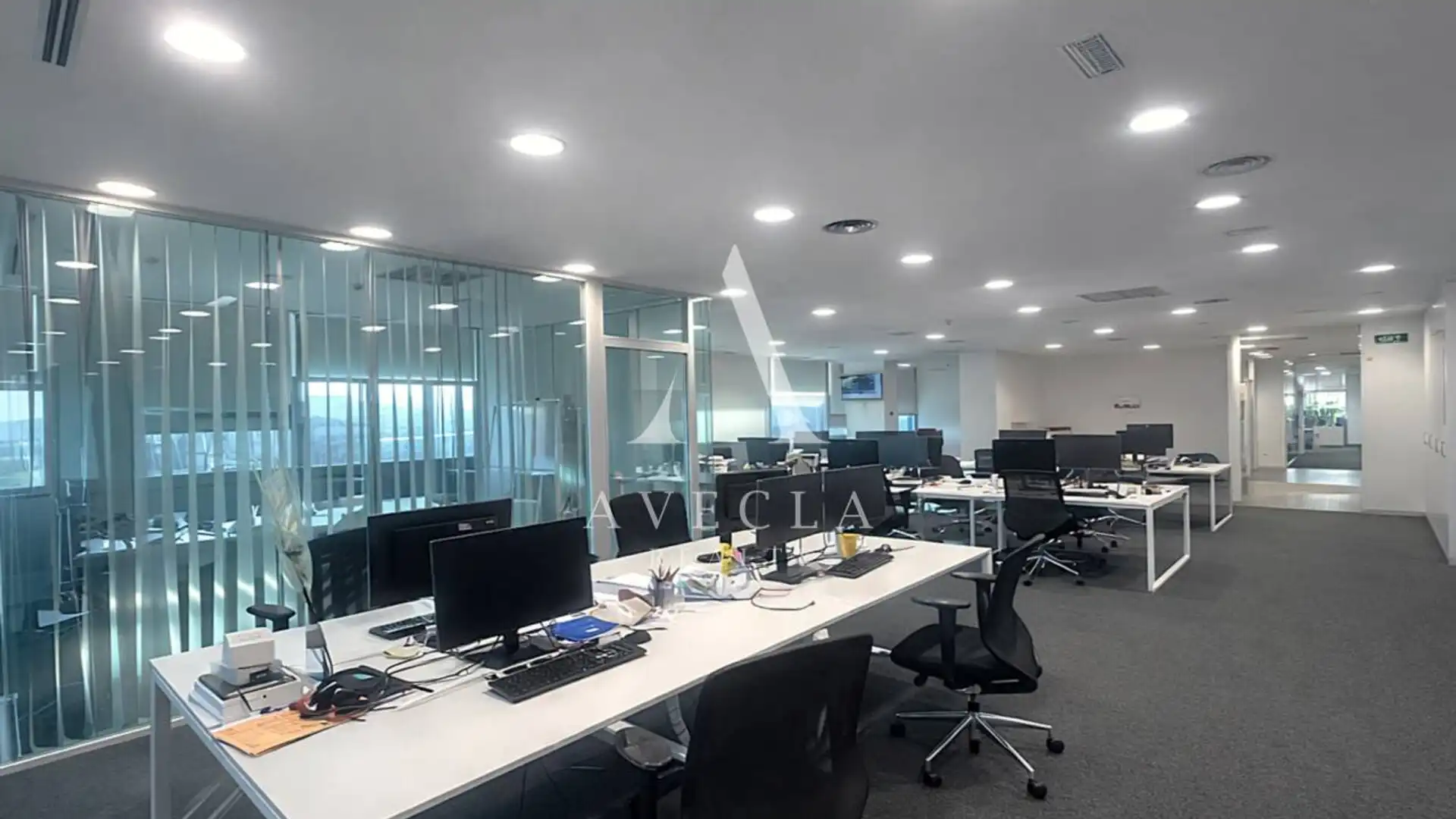 Office for rent in Sant Cugat del Vallès  with Air Conditioner and Alarm