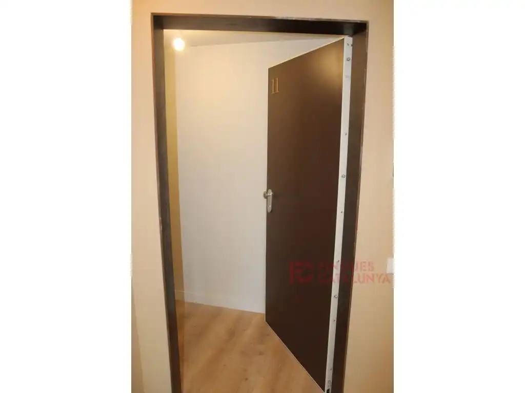 Habitación de Dúplex en venta en Girona con Aire acondicionado
