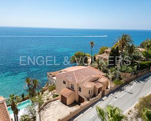 Vista exterior de Casa o xalet en venda en El Campello amb Terrassa i Piscina