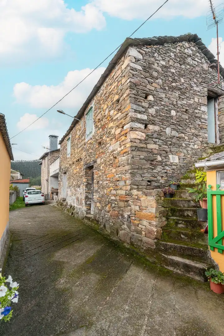 Exterior view of Houses for sale in Castropol, Asturias