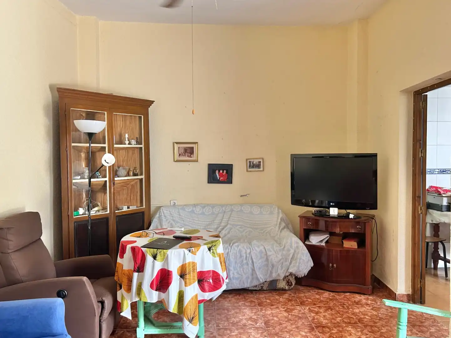 Sala d'estar de Casa adosada en venda en Málaga amb Aire condicionat, Terrassa i Traster