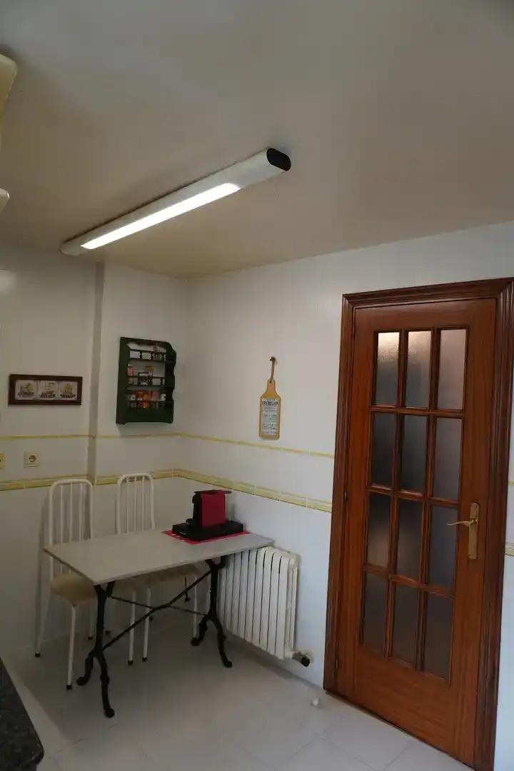 Cuina de Pis en venda en Valladolid amb Parquet, Traster i Piscina