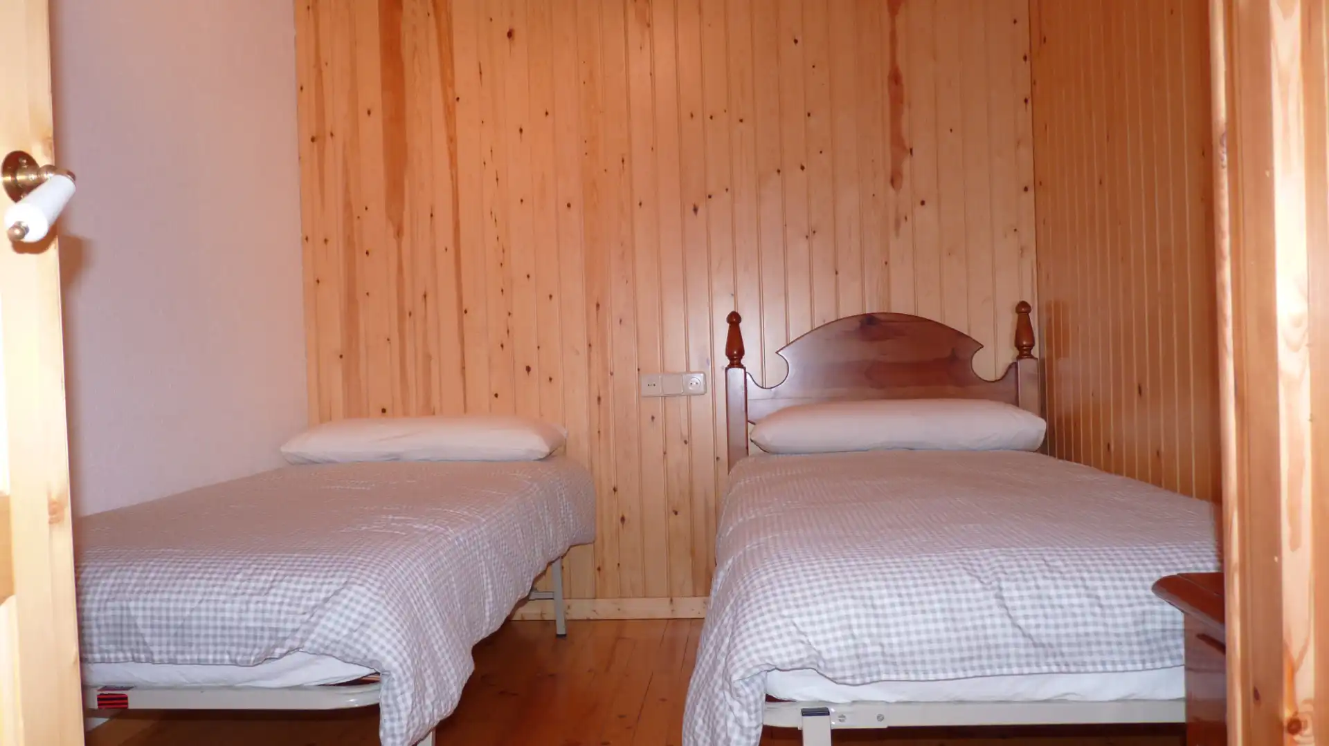 Habitación de Apartamento de alquiler en Llívia con Calefacción, Parquet y Trastero