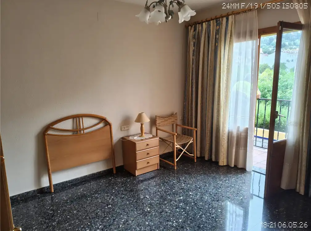 Habitación de Casa o chalet en venta en Chiva con Aire acondicionado, Jardín privado y Terraza