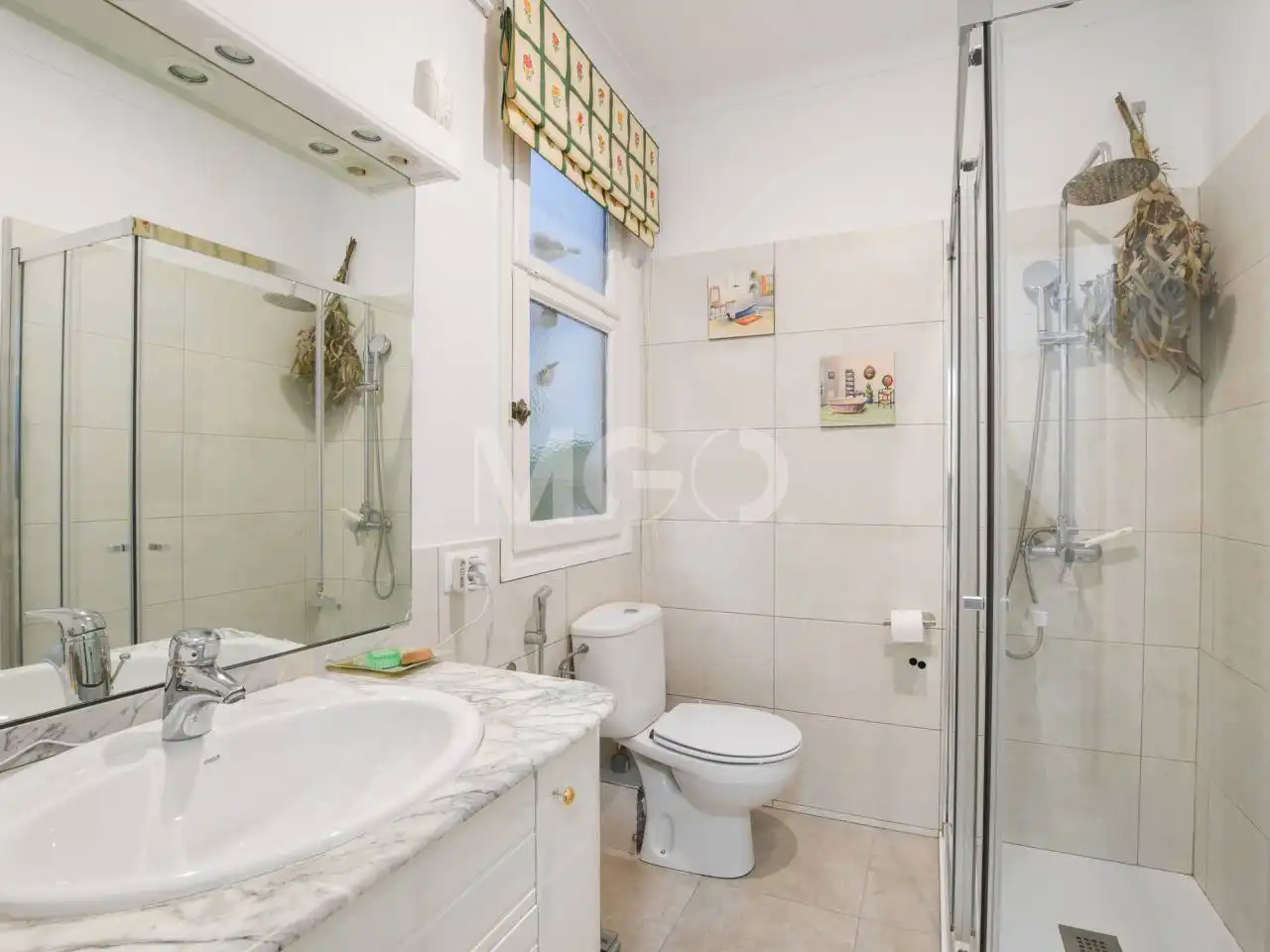 Baño de Dúplex en venta en Manlleu con Aire acondicionado, Calefacción y Parquet