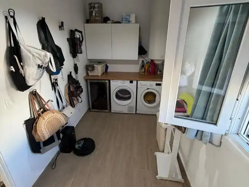 Casa o xalet en venda en La Línea de la Concepción amb Aire condicionat, Jardí privat i Piscina