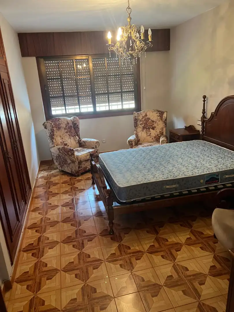 Dormitori de Casa o xalet en venda en Arteixo amb Jardí privat, Parquet i Terrassa