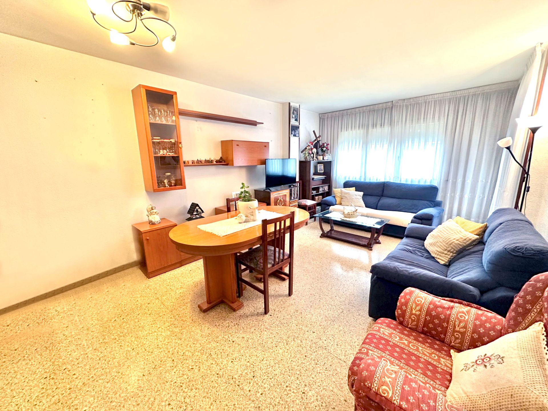 Living room of Flat for sale in Terrassa  with Heating, Oven and Balcony