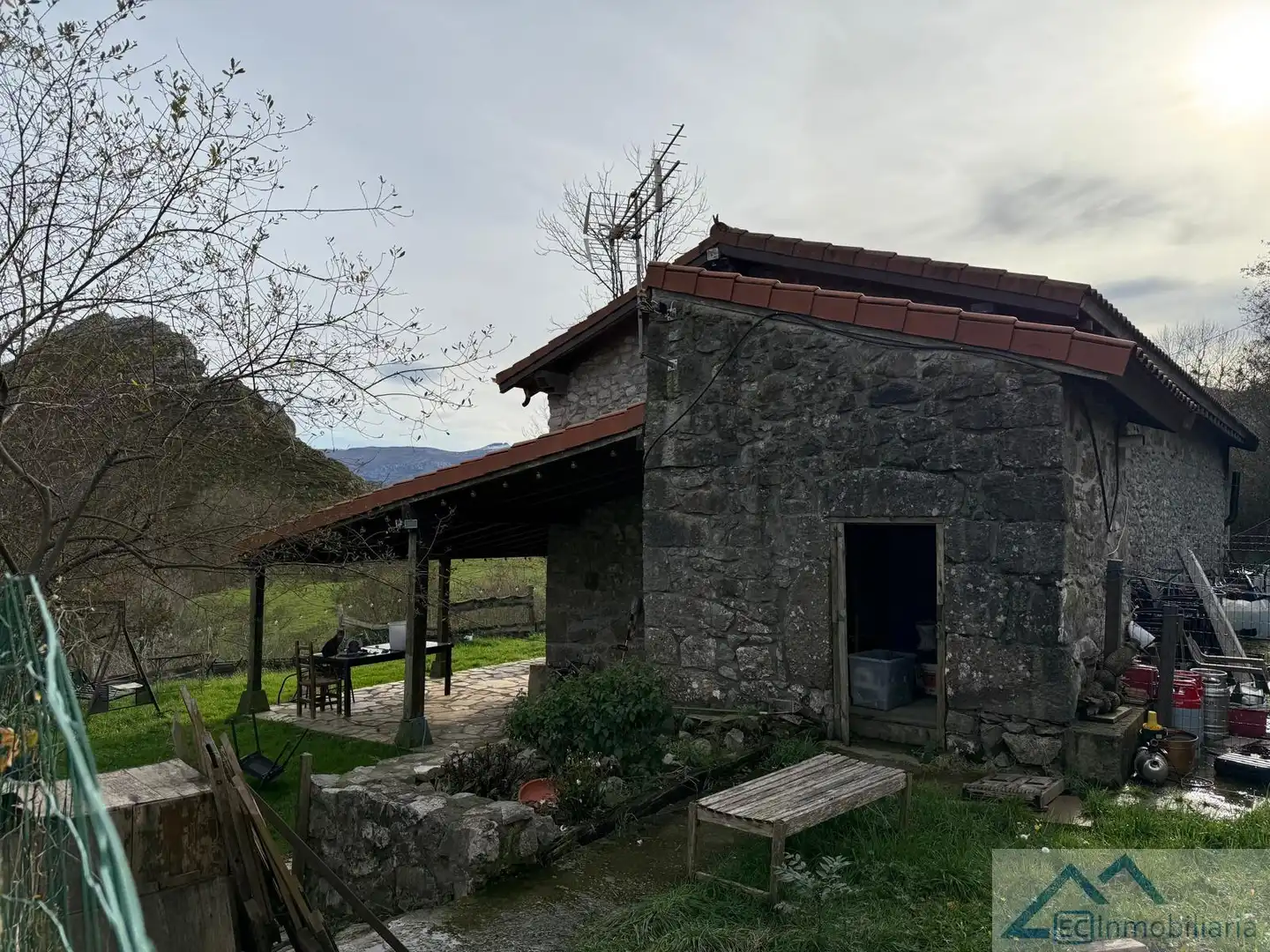 Vista exterior de Finca rústica en venda en Liérganes