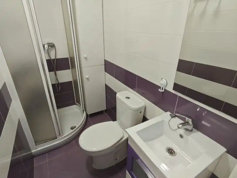 Baño de Local de alquiler en Málaga con Aire acondicionado y Calefacción