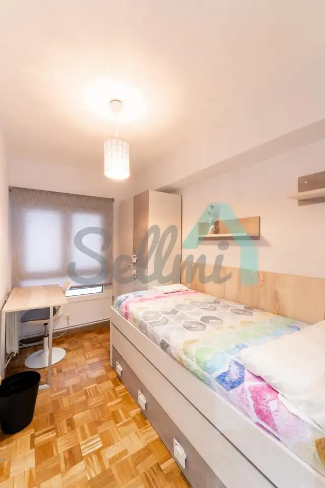 Flat for rent in Eduardo Martínez Torner, El Cristo