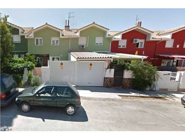 Casa a schiera con giardino in vendita a Calle Río Guadiana