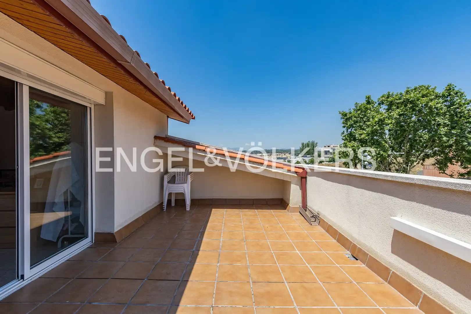 Terrace of Detached homes for sale in Rubí  with Air Conditioner, Heating and Parquet flooring