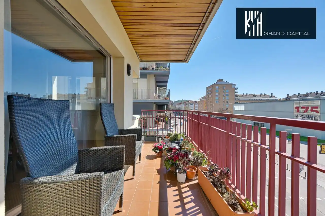 Appartamento con terrazza in vendita a Carrer Carrer Balmes, imagen 2